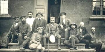 Հայրենասիրության ու դավաճանության սահմանագծին