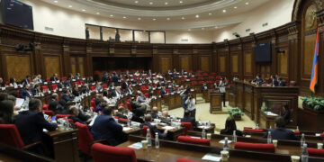 Լեզվական խորհրդատվություն պատգամավորներին