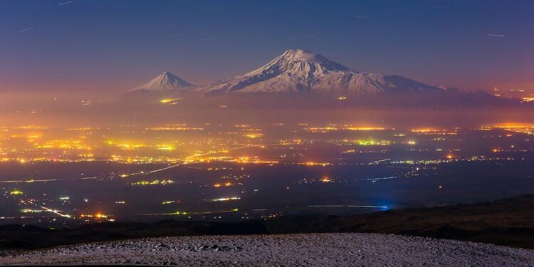 Երեւան-Անկարա պաշտոնական առաջին հանդիպումը