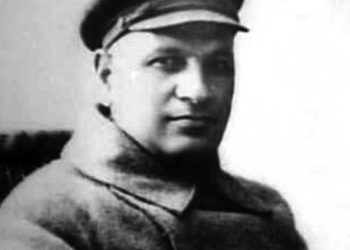 Նա, որ նման էր Նապոլեոնին, ստորագրում էր՝ Մարտունի