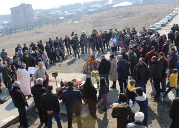 Տրնդեզի արարողություն Կարմիր Բլուր հնավայրում