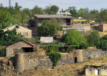 Ժողովուրդն իմաստուն է, աչքը՝ ամենատես