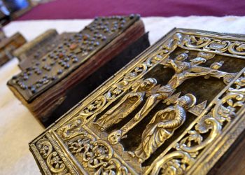 Հային հայ պահող մաշտոցյան գիրը