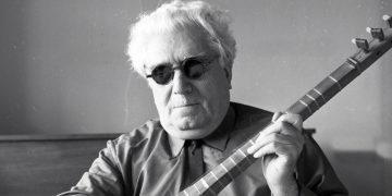 «Մայրիկ, ե՞րբ կլուսանա, գիշերը չանցա՞վ…»