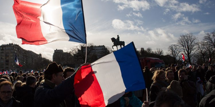 Նախընտրական Ֆրանսիան եւ արտաքին քաղաքականությունը