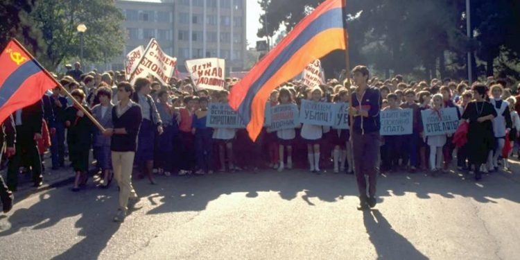 Վերադարձ դեպի արժանապատիվ անցյալ