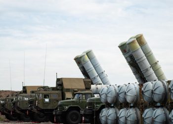 Էրդողանին հորդորում են ընտրություն կատարել