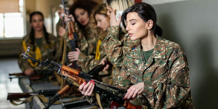 Հայ կինը նվիրվածության, առաքինության եւ ուժեղության խորհրդանիշն է