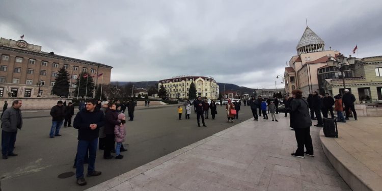 Անհանգստացած են եւ ահազանգում են