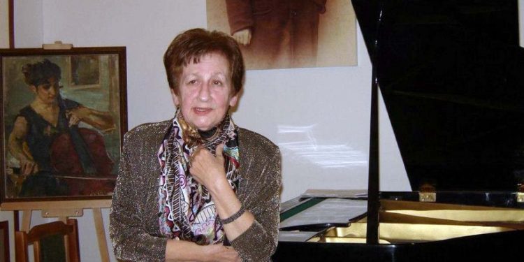 Թավջութակի թագուհին