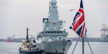 Մեծ Բրիտանիան բացում է փակագծերը