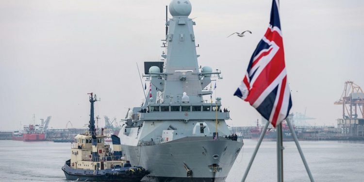 Մեծ Բրիտանիան բացում է փակագծերը