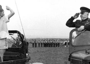 Կուրսկի աղեղից մինչեւ Մանջուրիա…