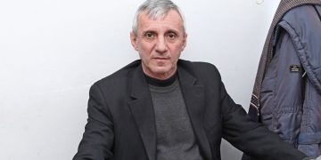 Լույսն ու ցավը միահյուսելով իրար