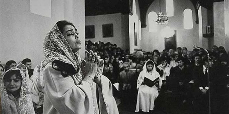 «Նա պետք է երգեր Օլիմպոսում, աստվածների համար…»