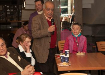 Թատրոնի ասպետի հիշատակին