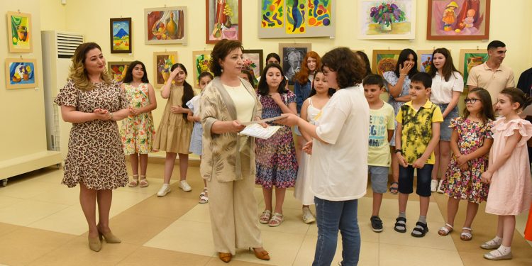 «Վիրավոր թեւերս բացվել են, եւ գնում եմ իմ երազի հետեւից»…