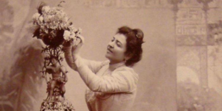 …Եվ նա խաղաց Համլետ