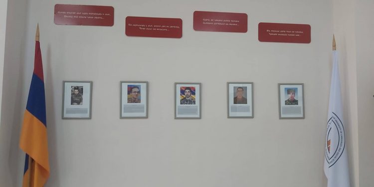 Նրանց ներկայությունը հարատեւ ու գոտեպնդող է