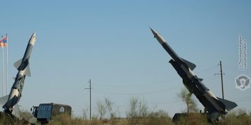 Սեղանի շուրջ արդիական զենքերը չեն «խոսում»