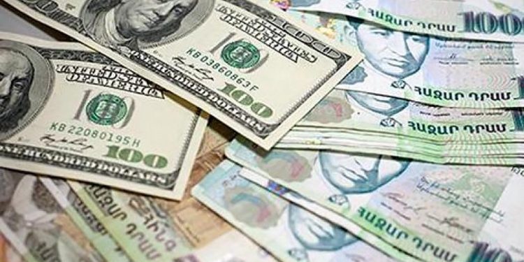 Դոլարի անկում. տնտեսական ու քաղաքական պատճառները եւ երեւակումը մեր տնտեսությունում