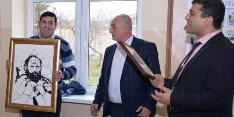 Նվիրաբերվել է Մոնթե Մելքոնյանի խճանկար-դիմանկարը