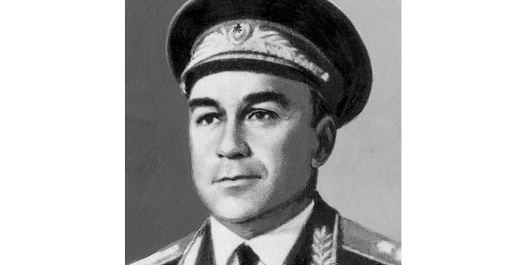 Երկաթուղու կայարանապետից մինչեւ բանակի գեներալ-գնդապետ