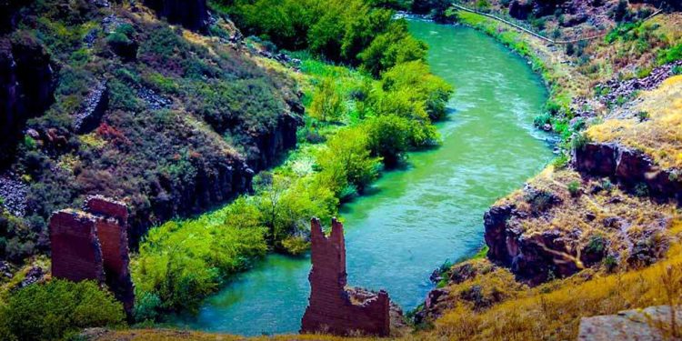 Հայաստանի ինքնիշխանությունը սակարկելի չէ