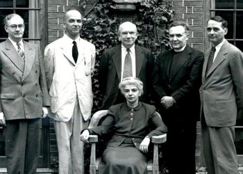 Առաջին կին դասախոսը Փարիզի «College de France»-ում