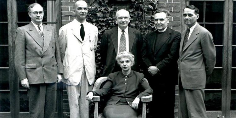 Առաջին կին դասախոսը Փարիզի «College de France»-ում