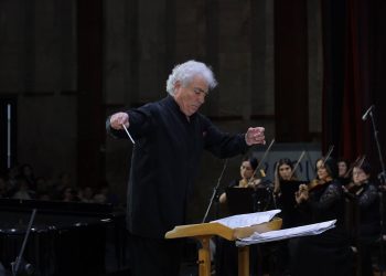 Կոլեկտիվը պատվով է քննություն բռնել…