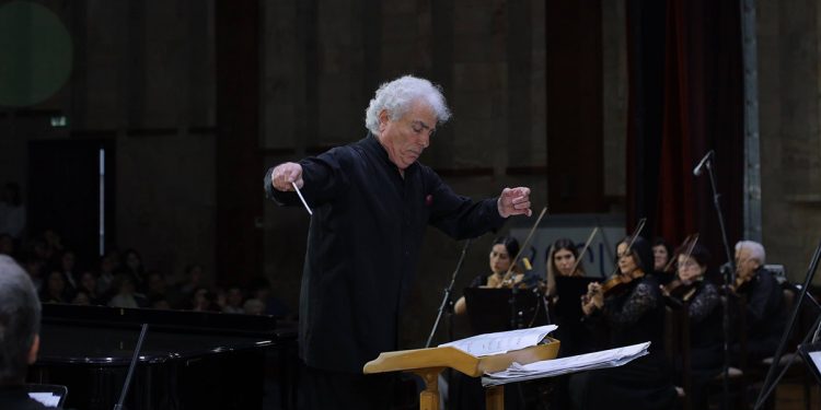 Կոլեկտիվը պատվով է քննություն բռնել…