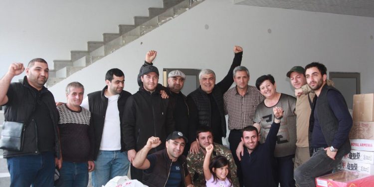 Օրը բացվեց պատերազմի բոթով