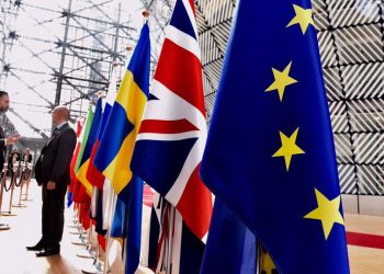 Գլոբալ փոփոխությունների երկընտրանքի առջեւ