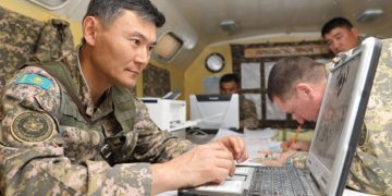 Քաղաքական էլիտան եւ հանրությունն անհանգստացած են