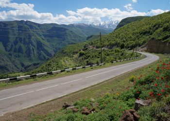 Թյուրքական դիվանագիտության ճեղքերը