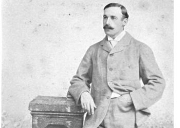 Տատի նվիրած ձիով՝ Հայաստան աշխարհում…