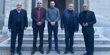 Հանդիպումներ ֆրանսիական քաղաքներում