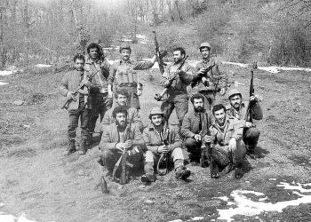 Ընկան տղերքը, որ հողը մնա-4