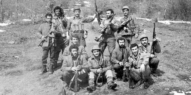 Ընկան տղերքը, որ հողը մնա-4