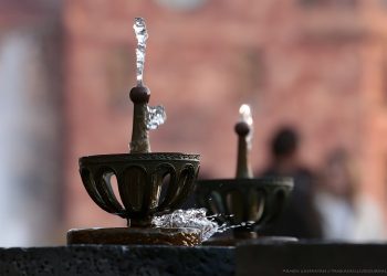 «Ջուր, հորի՞ կխշշաս… ձմռան այս ցրտին»