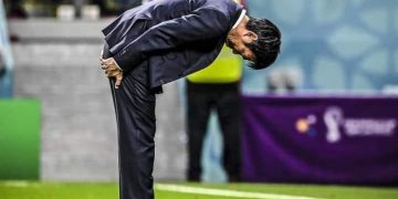 Երբ Ճափոնի մարզիչը կը խոնարհի