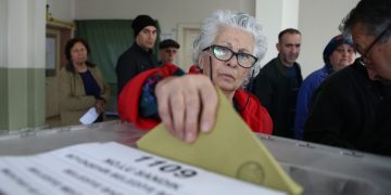 Մեծ խաղ՝ բազմաթիվ անհայտներով