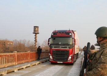 «Չարութայն դեմ՝ վեհսիրտ միշտ, վատի դեմ՝ ազնիվ…»