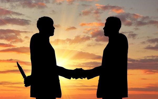 Դրկի՞ց, թե՞ հարեւան