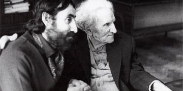 Մինասի առասպելի եւ դաժան իրականության արանքում