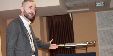 Ժամանակակից, պատասխանատու, հայակենտրոն