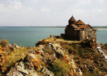 Հայրավանք. երեկ եւ այսօր