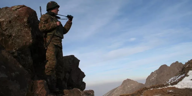 Կեղծ, սադրիչ տեղեկատվություն տարածելով