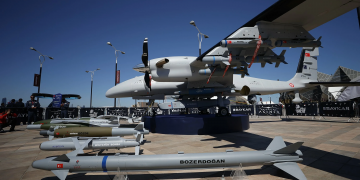 Թուրքիան շարունակում է զինվել ու զենք արտահանել